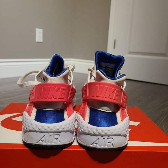 NIKE HUARACHE SNEAKERS - Picture 3 of 3